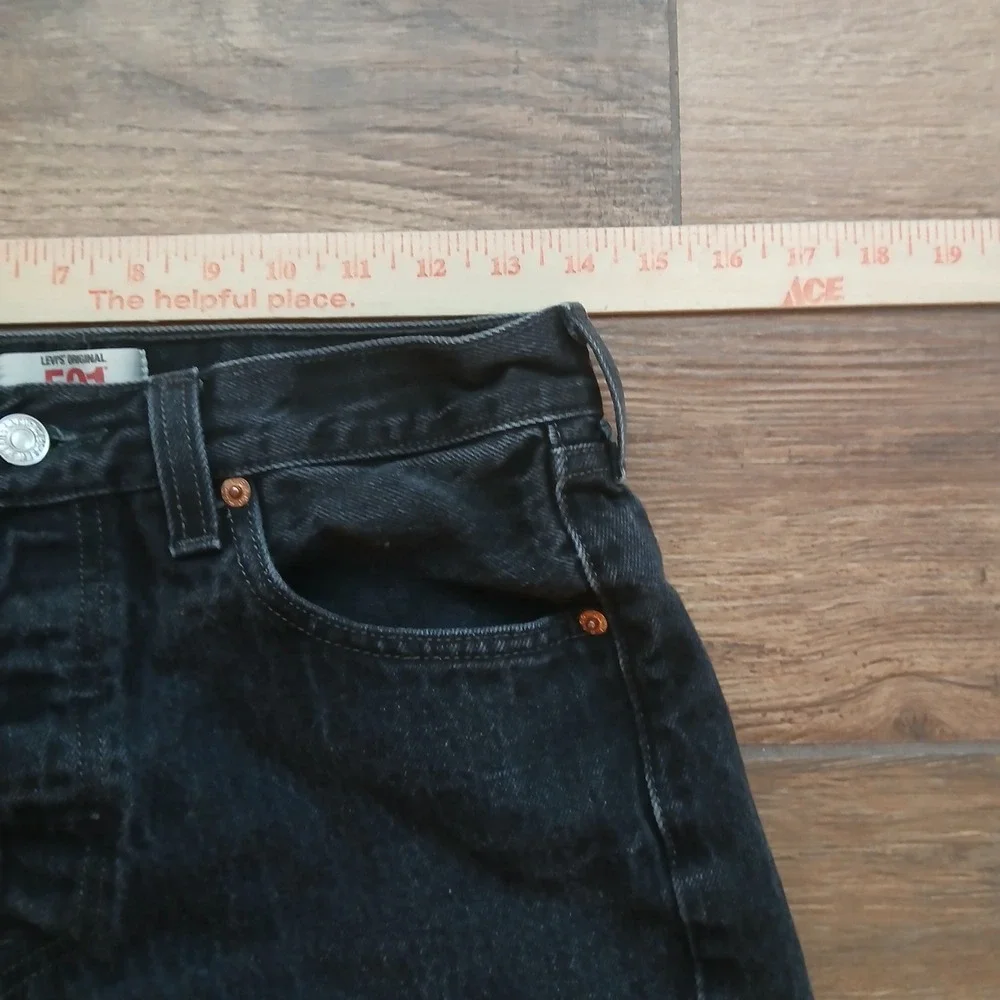 Levi's 501 Jeans Mens 30x30 (FITS28x27) Black Button Fly Cotton Denim